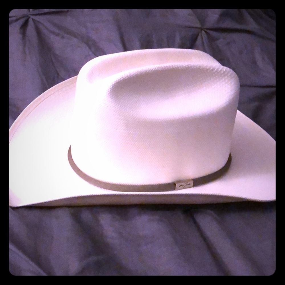 White Stetson cowgirl hat